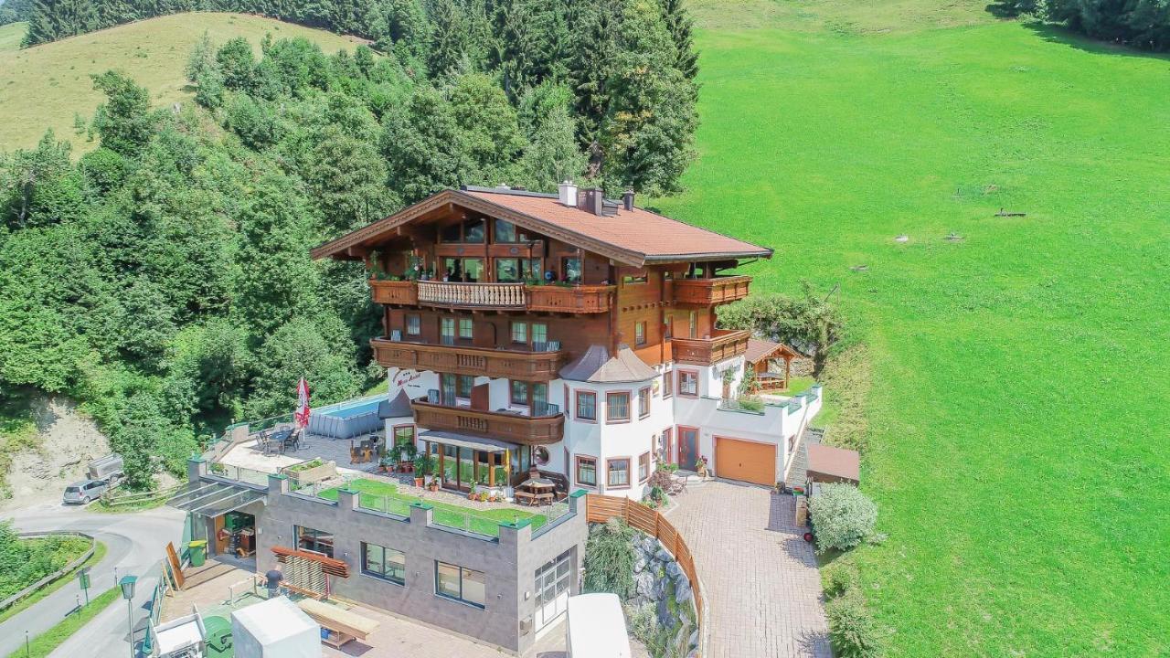 Appartement-Gaestehaus Marie Anderl Зальбах-Гінтерглемм Екстер'єр фото